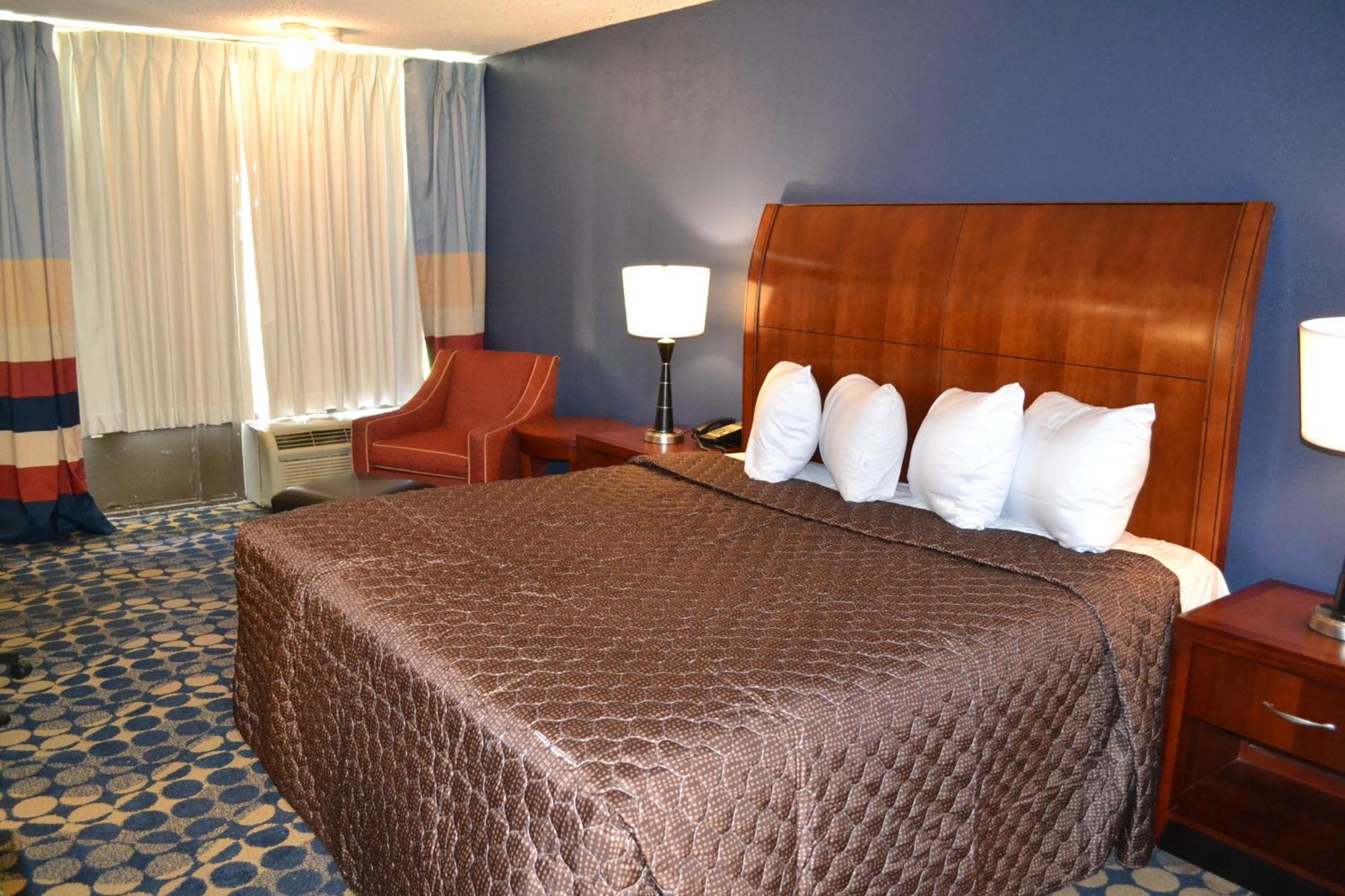 Dayspring Extended Stay Greensboro Bagian luar foto