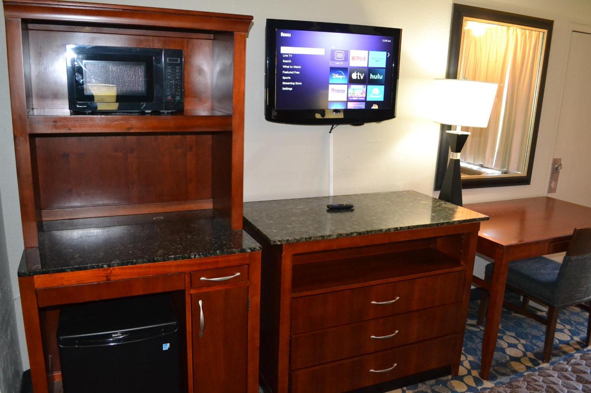 Dayspring Extended Stay Greensboro Bagian luar foto