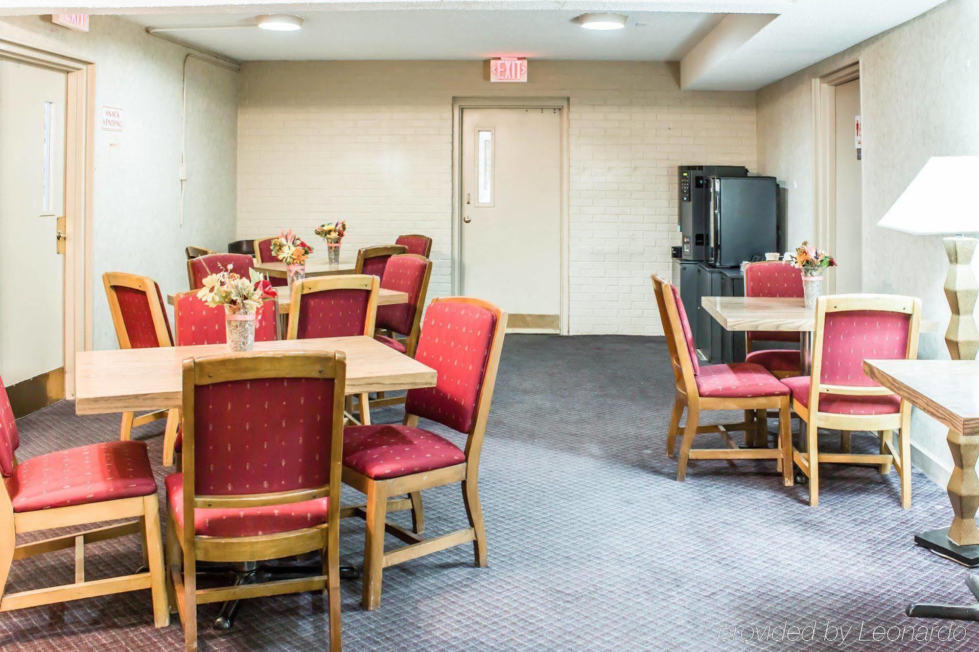 Dayspring Extended Stay Greensboro Bagian luar foto